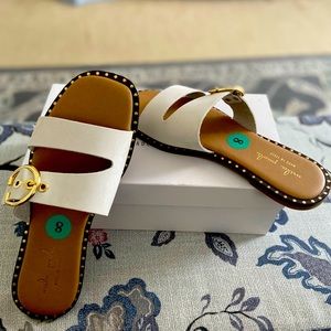 Flats, size 8, White/Cream